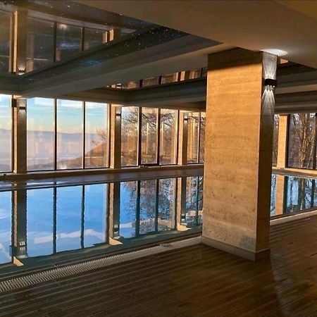 Kop Milmari P32 Apartment โคเปานิก ภายนอก รูปภาพ