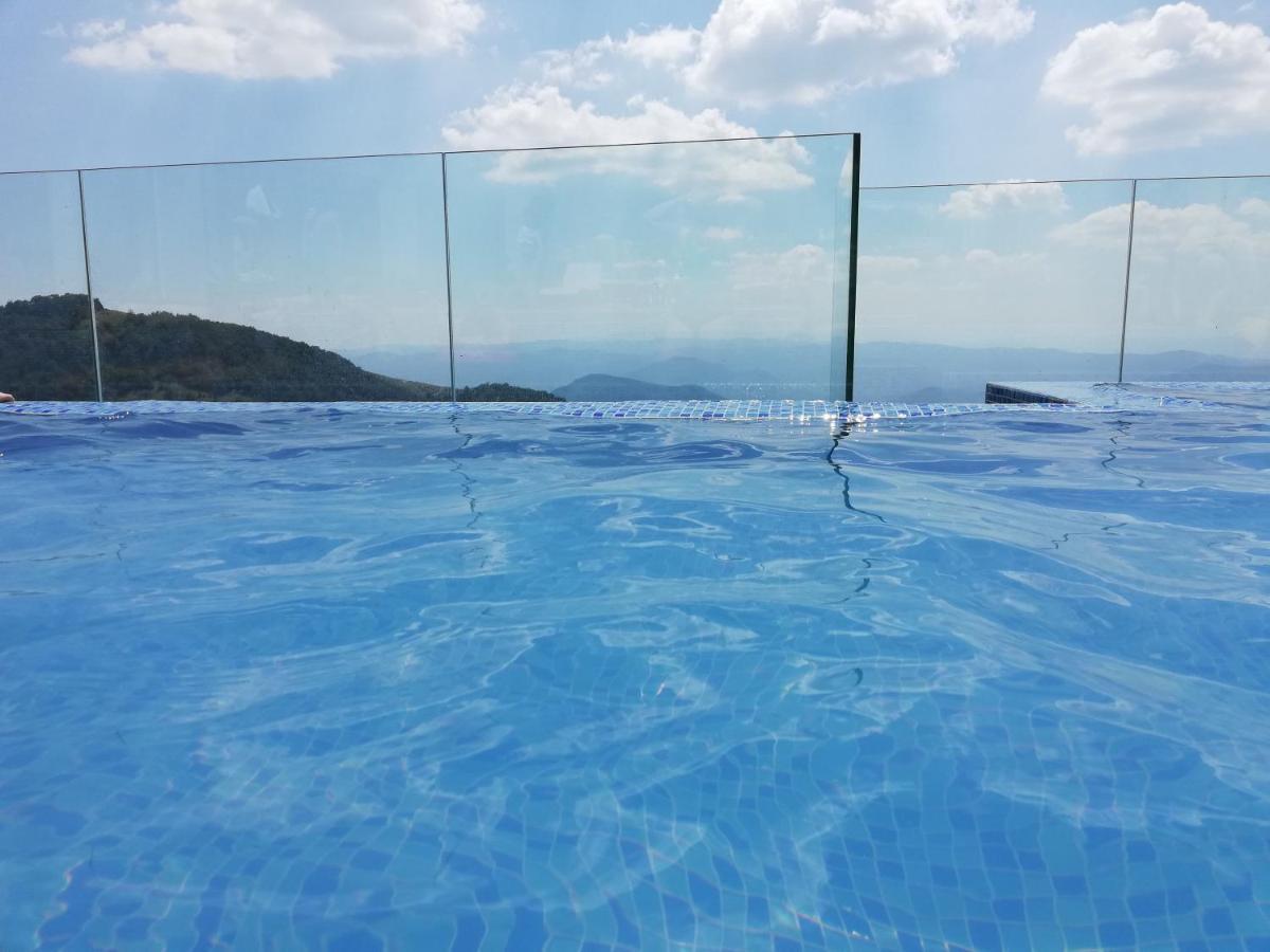 Kop Milmari P32 Apartment โคเปานิก ภายนอก รูปภาพ